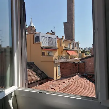 Apartmán Asinelli, By Short Holidays Boloňa