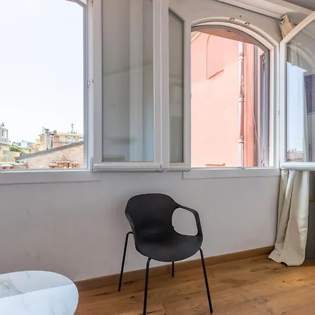 Asinelli, By Short Holidays Apartment *